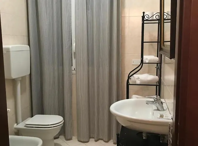 Sole In Centro A Wi-fi Fibra דירה בולוניה